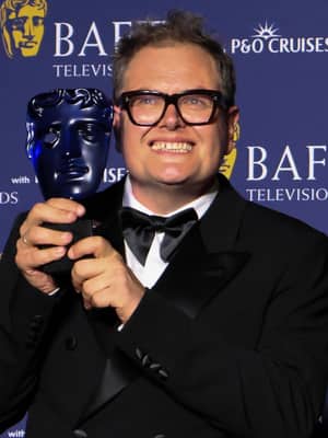 Alan Carr dead?