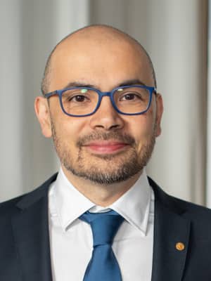 Demis Hassabis dead?