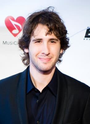 Josh Groban dead?