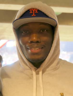 Michael Che dead?