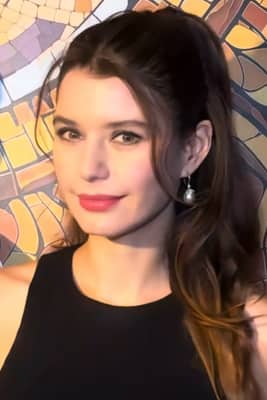 Beren Saat dead?