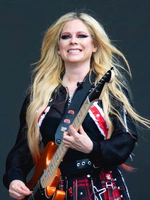 Avril Lavigne dead?