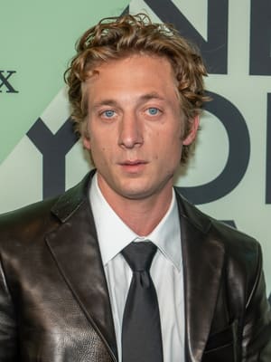 Jeremy Allen White dead?