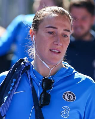 Lucy Bronze dead?