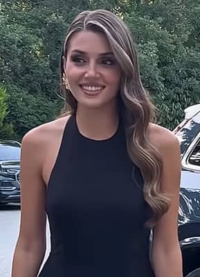 Hande Erçel dead?