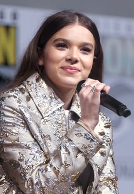 Hailee Steinfeld dead?