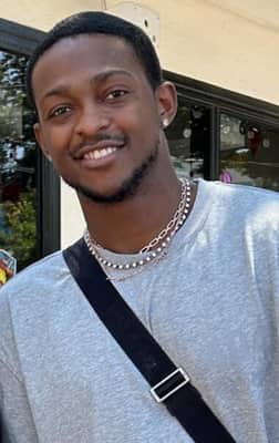 De'Aaron Fox dead?