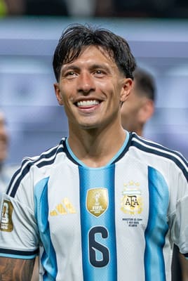 Lisandro Martínez dead?