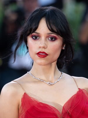 Jenna Ortega dead?