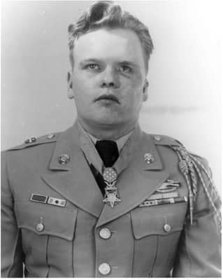 Einar H. Ingman Jr., American Army Medal of Honor recipient, died on September 9, 2015