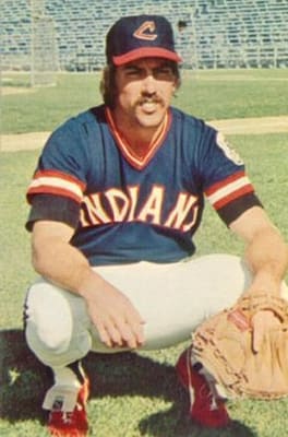 Ray Fosse, American professional baseball pitcher and broadcaster, died on October 14, 2021