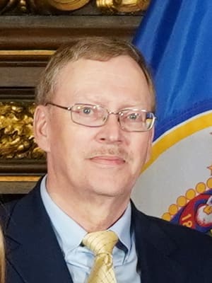 Mike Nelson, American politician, died on May 16, 2026