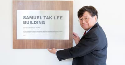 Lee in 2015