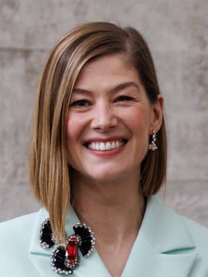 Rosamund Pike dead?