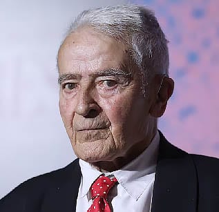 José María Cruz Novillo, Designer, died on May 2, 2026