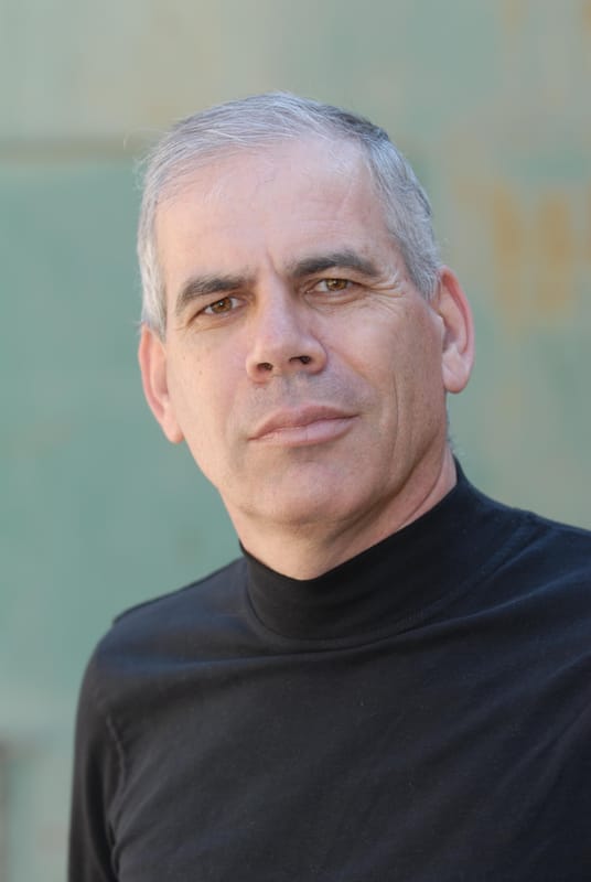 Oren Nahari, complications from amyotrophic lateral sclerosis, died on August 12, 2026