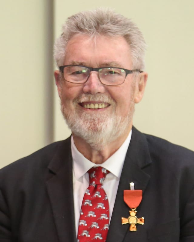 Phil Gifford, New Zealand sportswriter and broadcaster, died on September 29, 2026