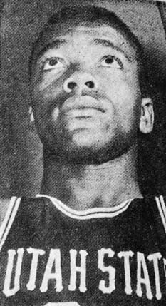 Cornell Green, American football player, died on October 21, 2026