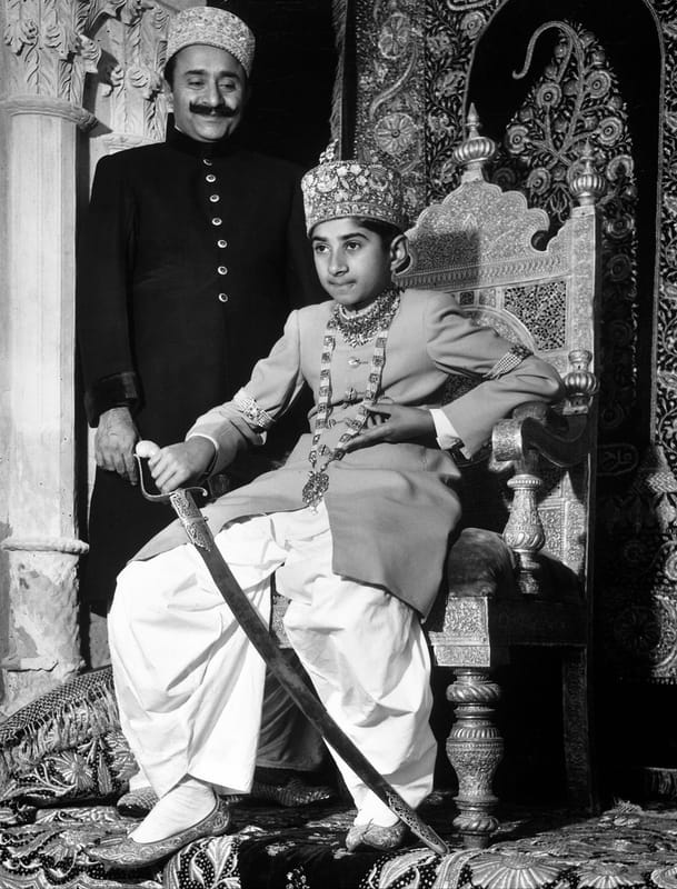 George Ali Murad Khan, Pakistani monarch, died on October 5, 2026